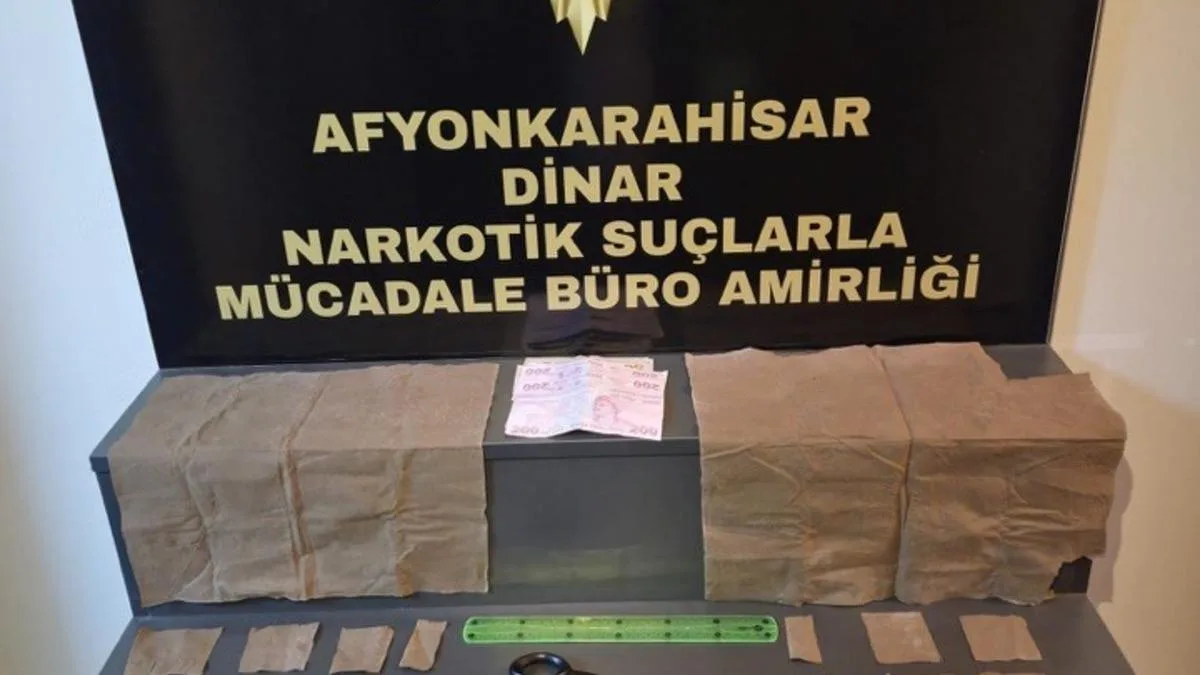 Dazkırı’da Peçeteye Saklanan Uyuşturucu Operasyonu