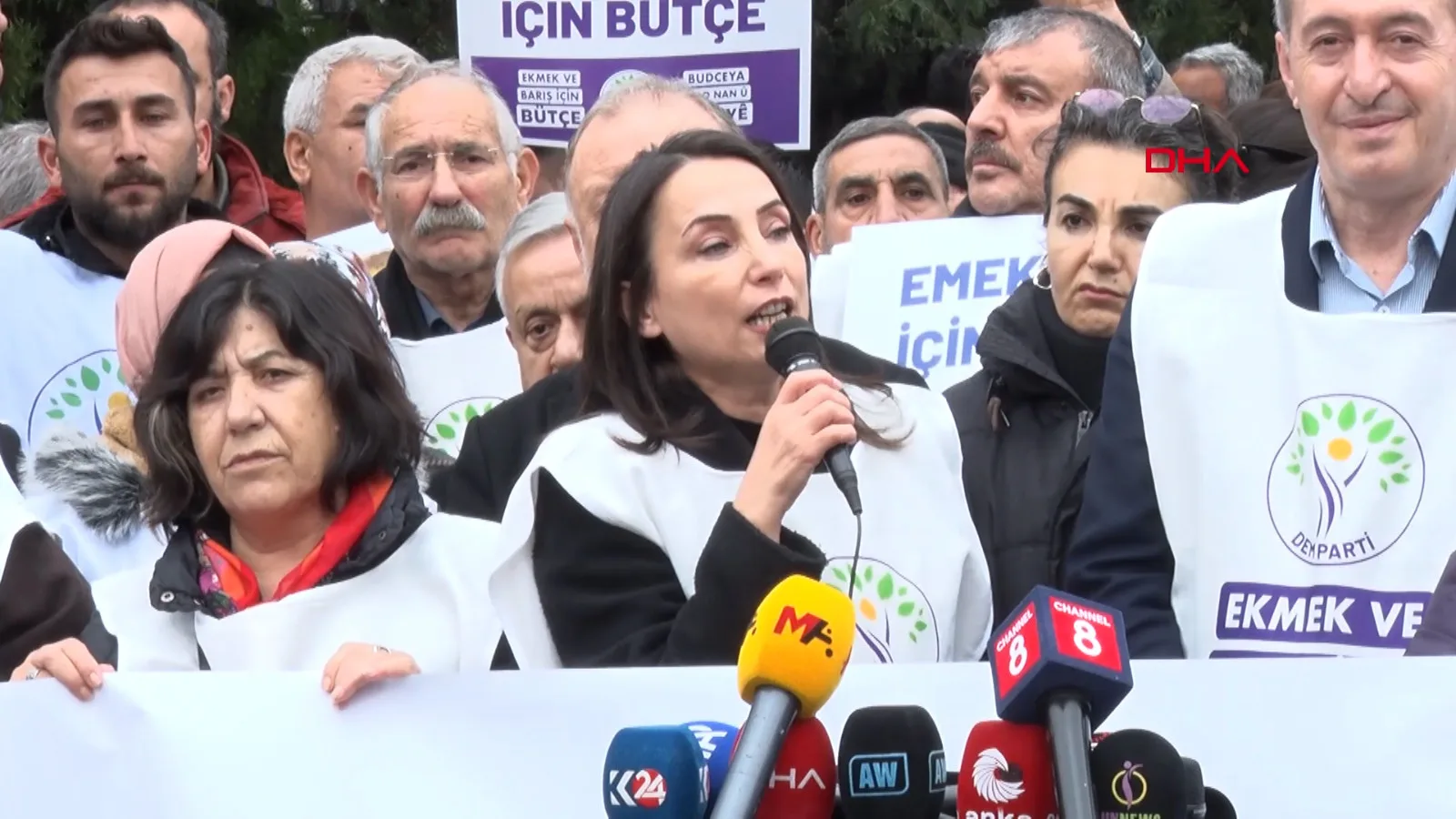 DEM Parti’den TBMM Önünde Bütçe Protestosu!
