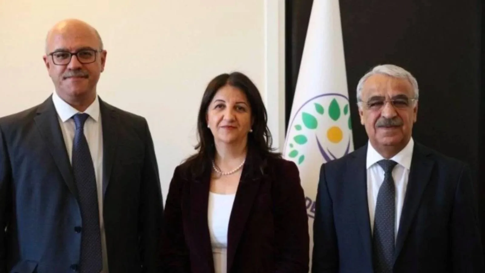 DEM Parti Heyeti İmralı’da Öcalan ile Buluşacak