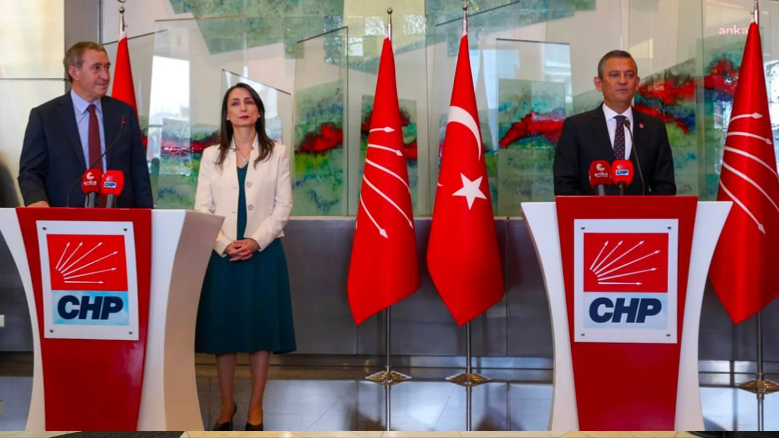 DEM Parti Heyeti, Özgür Özel ile Görüşmeye Gitti
