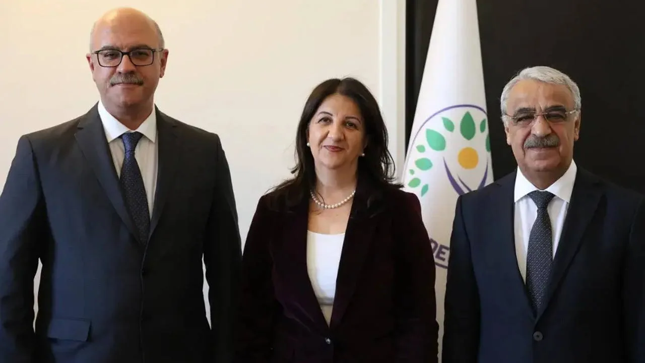 Dem Parti İmralı’da Öcalan ile Kritik Görüşme!