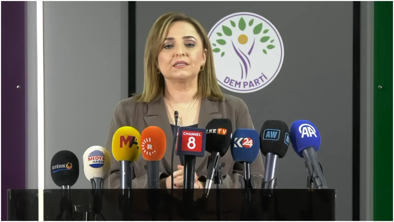 DEM Partisi’nden Meclis Yasa Teklifine Eleştiri