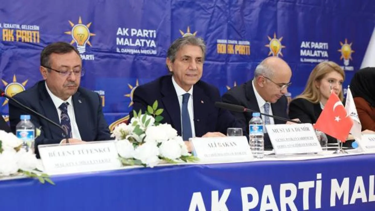Demir: Muhalefet Belediyeciliği Milletle Bağını Kesti