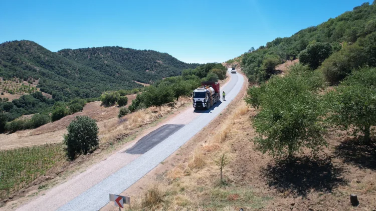Demirci’de 45 km’lik Yol Bakım Çalışması Başladı