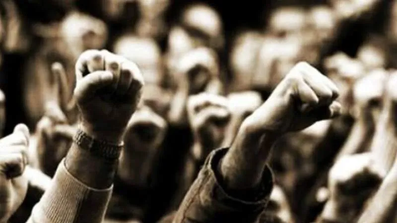Demokrasi Savaşı: Geçmişten Günümüze Gerçekler