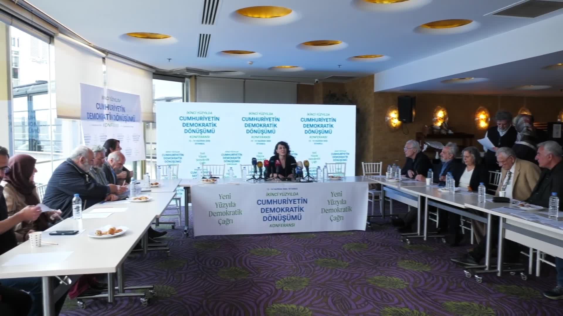 Demokratik Gelecek İçin İstanbul’da Konferans