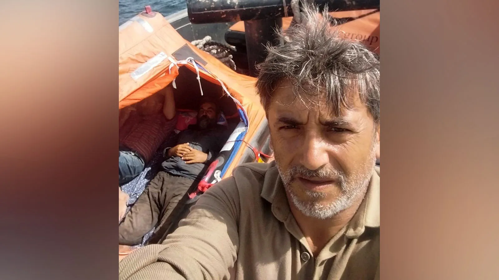 Denizde Mahsur Kalan 3 Türk Vatandaşı Yardım Bekliyor