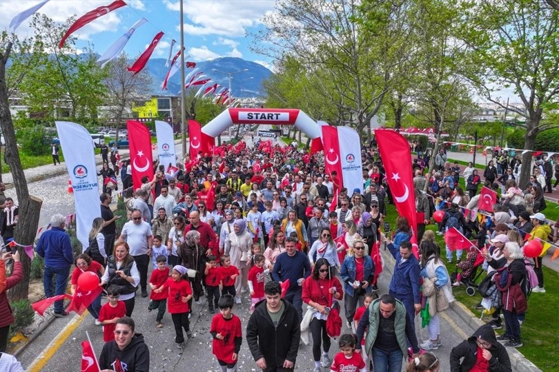 Denizli’de 23 Nisan Coşkusu Çocuklarla Yaşandı!