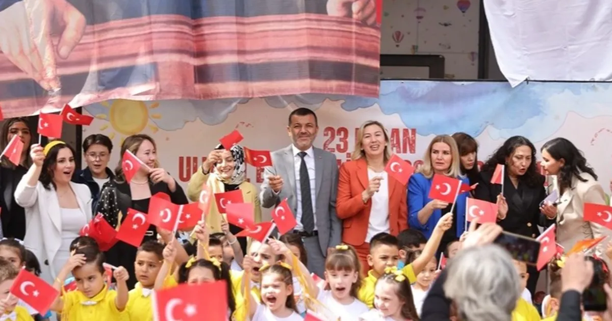 Denizli’de 23 Nisan Coşkusu Çocuklarla Yaşandı!