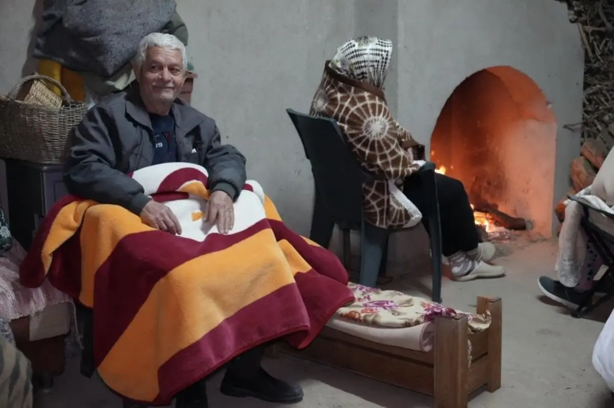 Bir kent adeta sokakta uyudu! Denizli de 150 den fazla artçı deprem yaşandı 6