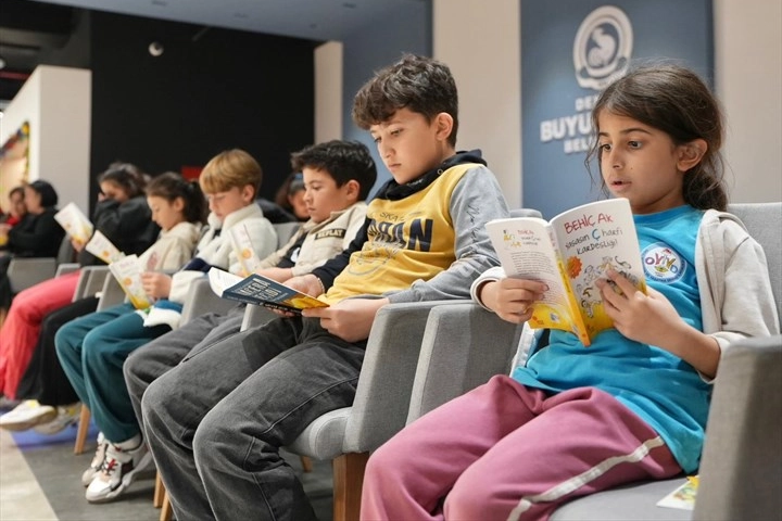 Denizli’de Çocuklar Kitapla Buluşuyor!