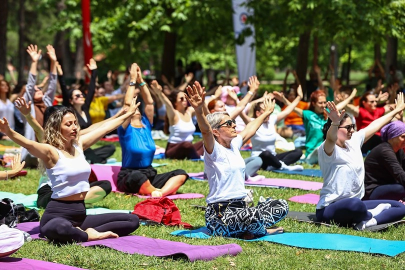 Denizli’de Dünya Yoga Günü’nde Huzur Dolu Anlar