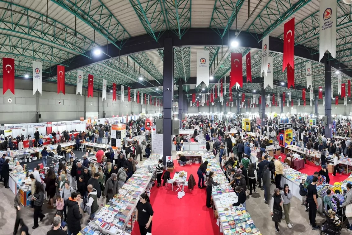 Denizli’de Edebiyatın Kalbi: TÜYAP Kitap Fuarı!