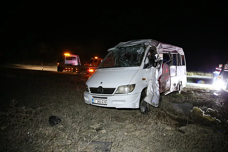 Denizli’de Feci Kaza: 1 Ölü, 13 Yaralı!