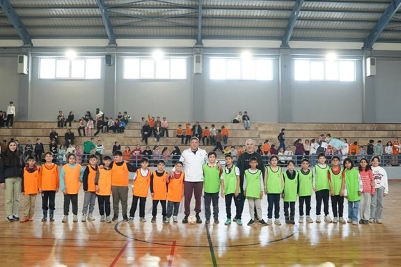 Denizli’de Futsal Turnuvası Heyecanı Devam Ediyor!