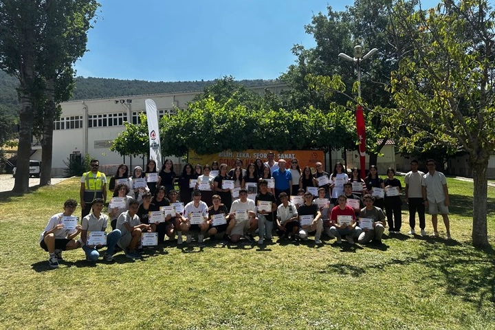 Denizli’de Gençlik Kampı Unutulmaz Anılarla Sona Erdi