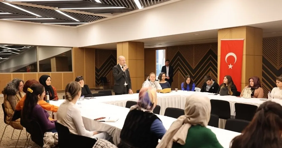 Denizli’de Kadın Girişimciler Dijital Dünyaya Açılıyor