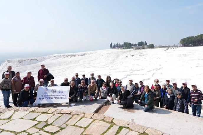 Denizli’de Yaşlılara Saygı Haftası Coşkuyla Kutlandı