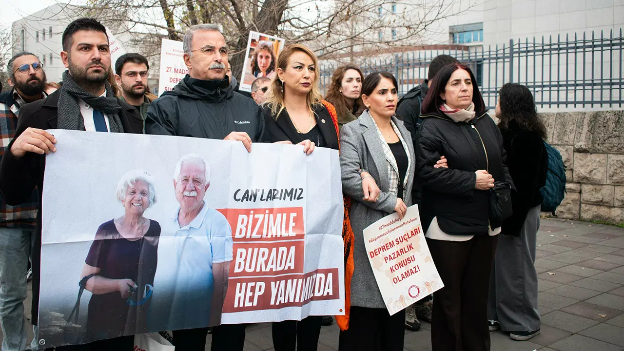 Deprem Ailelerinden Adalet Çağrısı: Yargı Paketi Tehlikesi