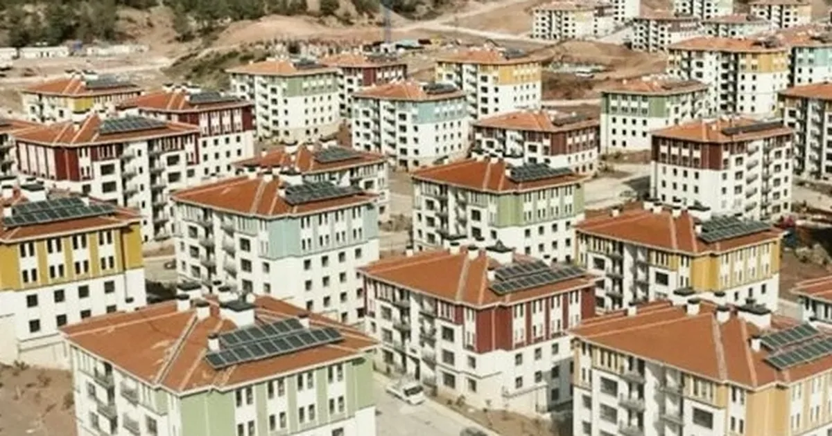 Deprem Bölgesi Asrın Seferberliğiyle Yeniden Canlanıyor