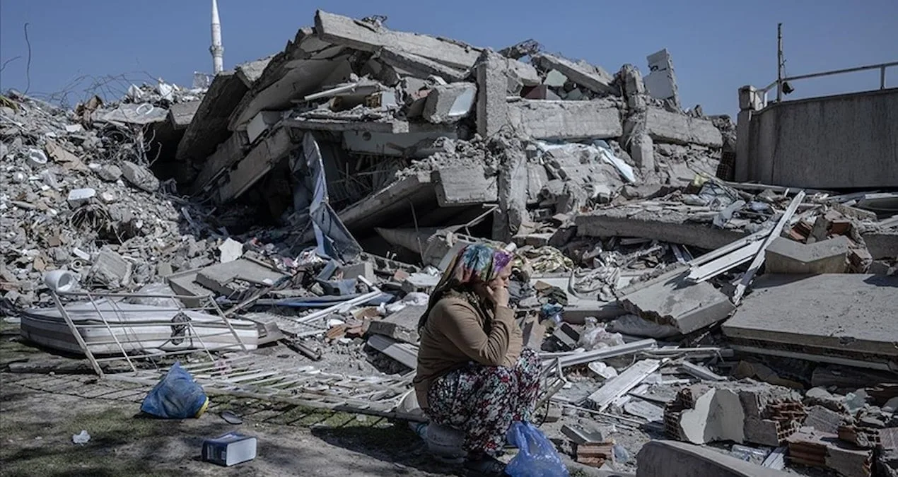 Deprem Bölgesindeki Mücbir Sebep Süresi Uzatıldı