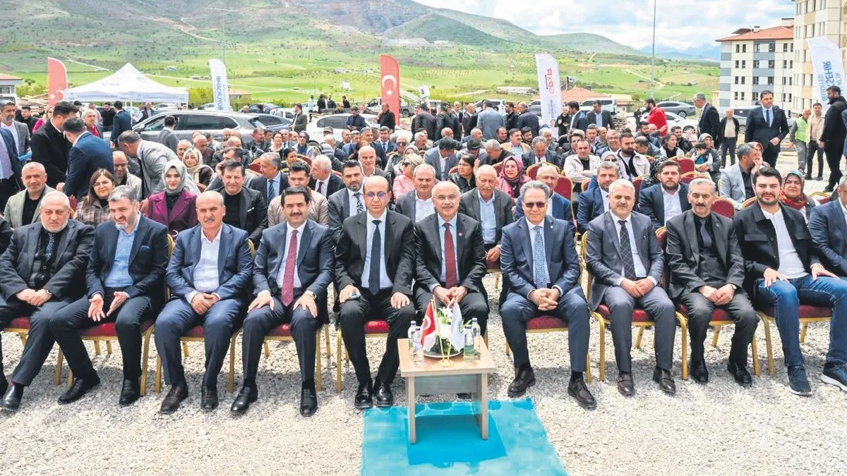 Deprem Bölgesine Gençlik Merkezi Kuruluyor!