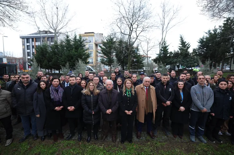 Deprem Şehitleri İçin Bakırköy’de Fidan Dikimi