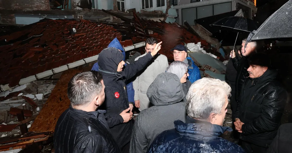 Depremde Yerlikaya’nın Anında Müdahalesi