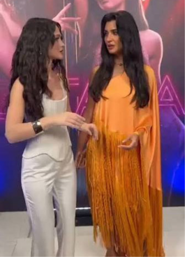 Derya Pınar Ak ve Tuba Büyüküstün Gala Gecesinde Gergin Anlar Yaşadı