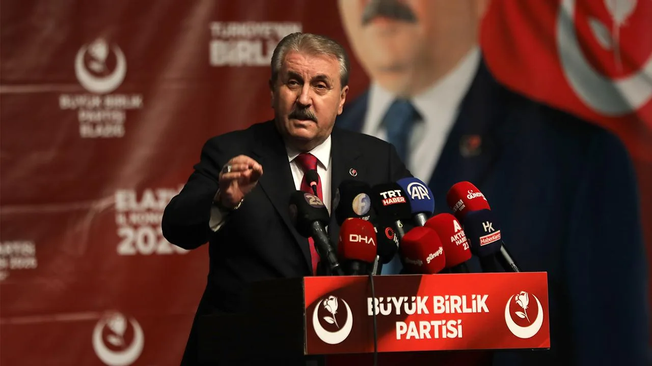 Destici: Birlik ve Beraberlik Vurgusu!