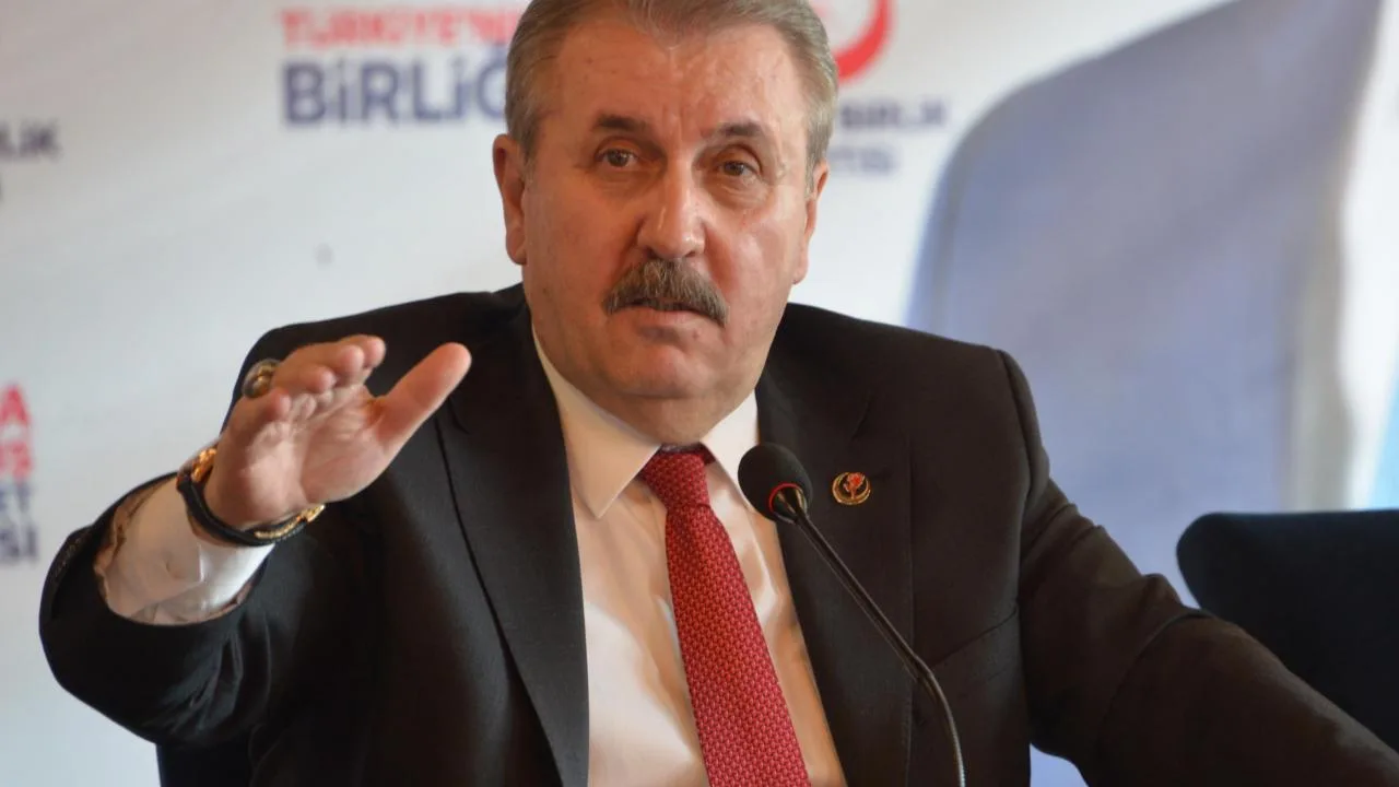 Destici: Erdoğan Yeniden Aday Olmalı!