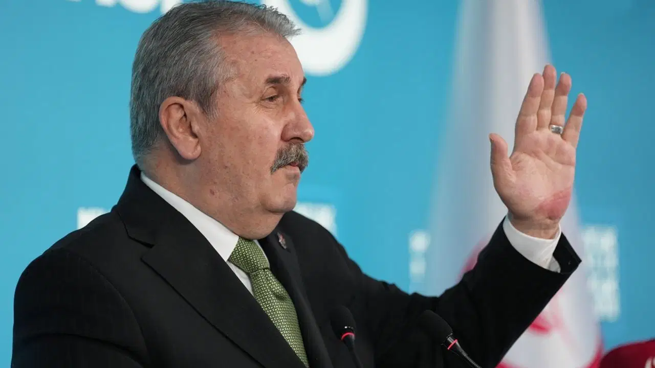 Destici: “Hiç kimse hukukun üstünde değildir!”