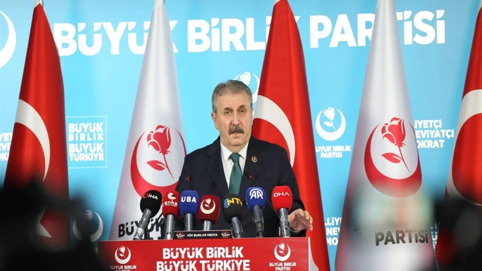 Destici: Öcalan’a umut hakkı adaleti zedeler!