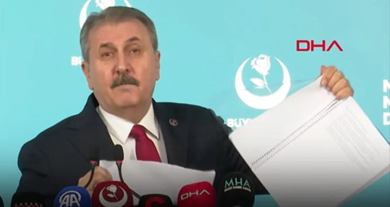 Destici: PKK Raporu Paçavradan Farksız!