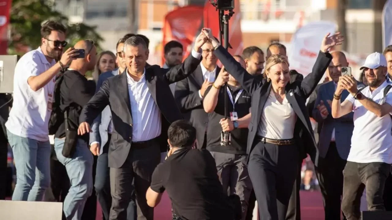 DEVA’dan İstifa Eden Ösen, CHP’ye Katıldı!