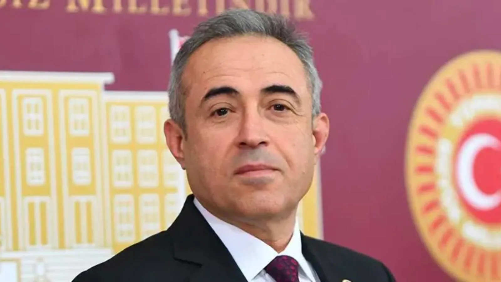 DEVA’lı Vekilin Sınav Drama: Kimlik Kartı Yok!