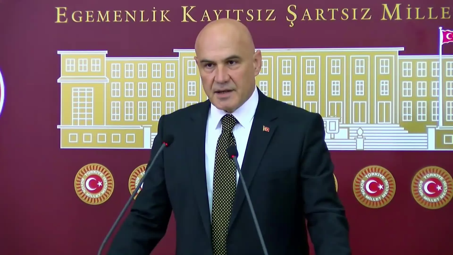 Devlet Kurumları Çürümüş, Sistem Çökmüş!