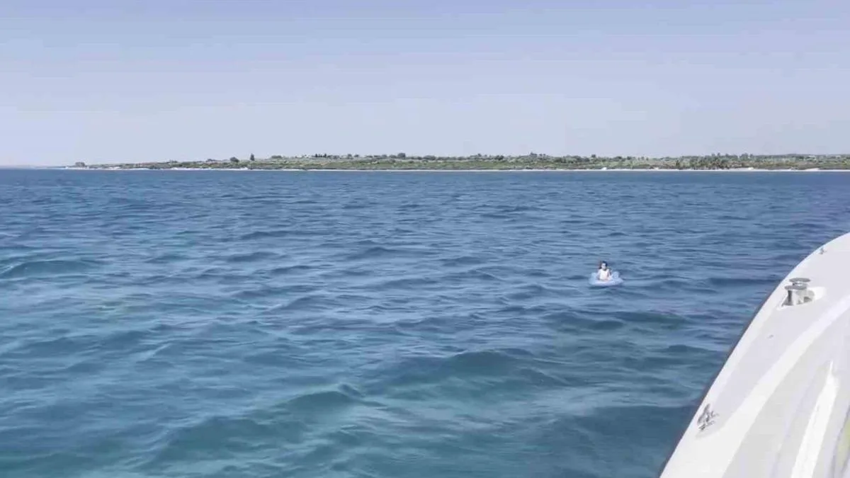 Didim’de Deniz Yatağıyla Sürüklenen Çocuk Kurtarıldı