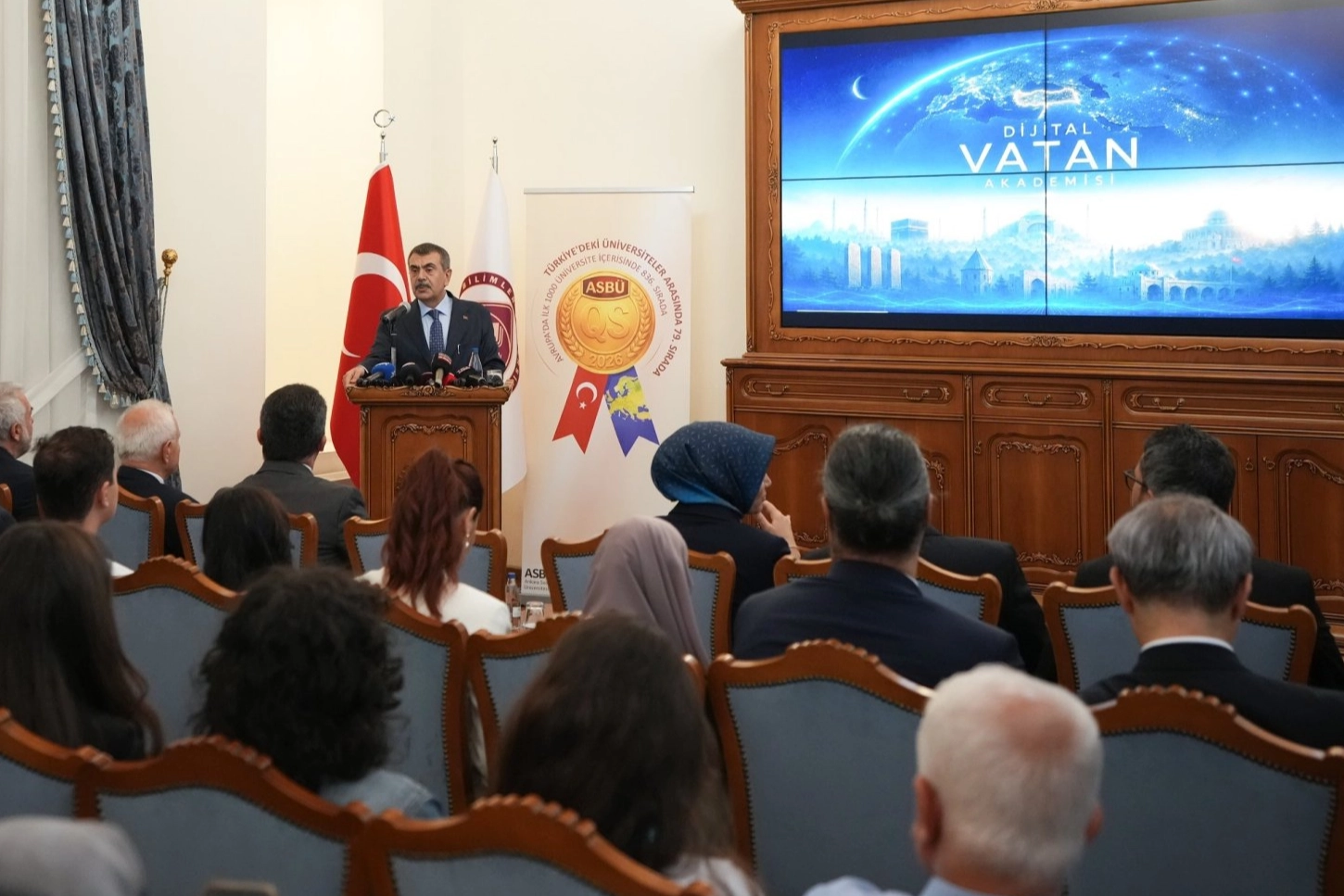 Dijital Vatan Akademisi’nde Vatanseverlik Dersi