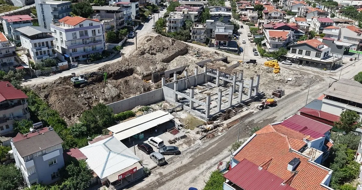 Dikili’de Yeni İtfaiye Binası İnşaatı Hızla İlerliyor