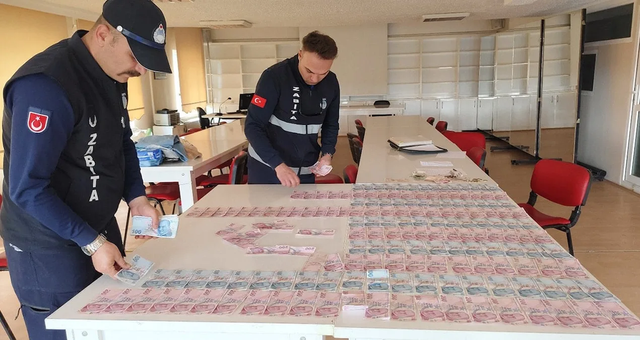 Dilenci Kadının Üstünde 50 Bin Lira Bulundu!