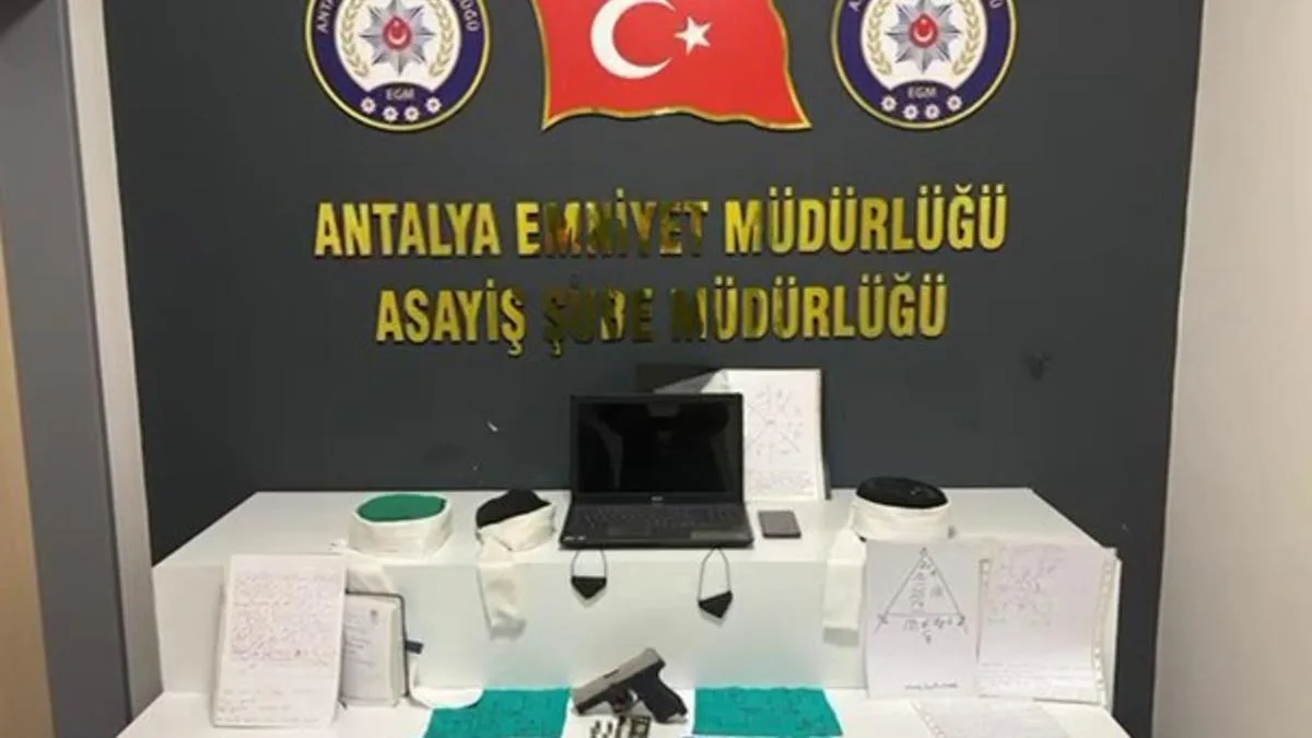 Dini Duyguları İstismar Eden Dolandırıcılara Operasyon