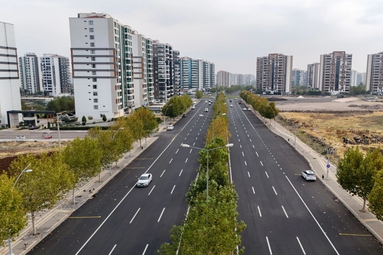 Diyarbakır’da 41 km Yolda Yenileme Çalışması!