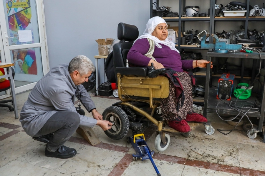 Diyarbakır’da 600 Engelliye Ücretsiz Sandalye Bakımı