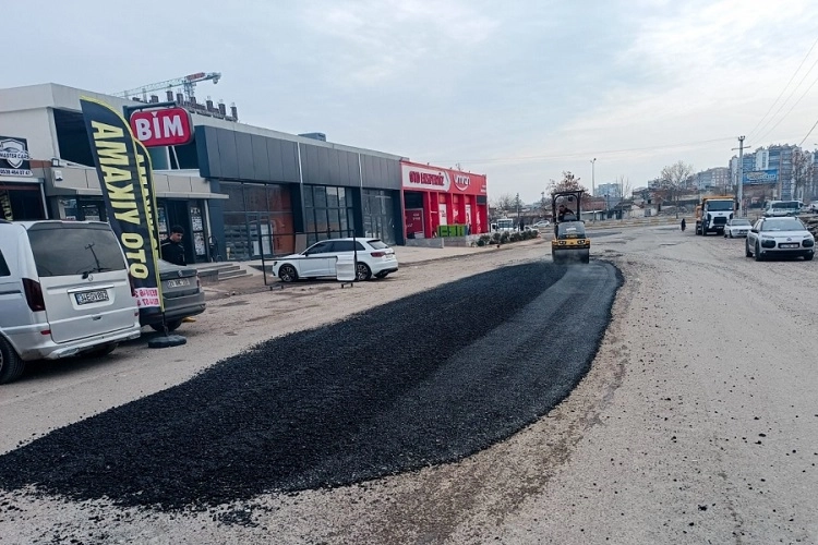 Diyarbakır’da Kar Sonrası Yol Onarımları Başladı!