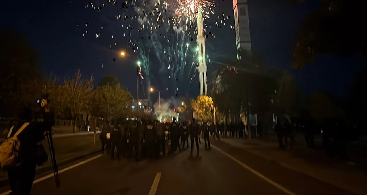 Diyarbakır’da Öcalan Yürüyüşüne Polis Müdahalesi!