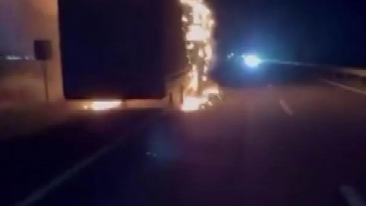 Diyarbakır’da Tır Yangını: Araç Kullanılamaz Hale Geldi