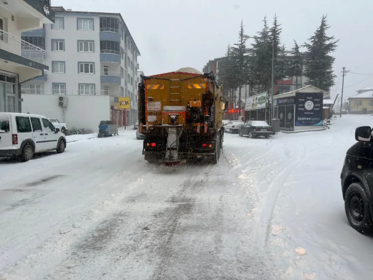 Doğanşehir’de Karla Mücadele Seferberliği Başladı