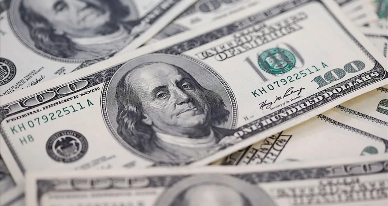 Dolar/TL 39,0180’de! Ekonomi belirsizlik içinde.