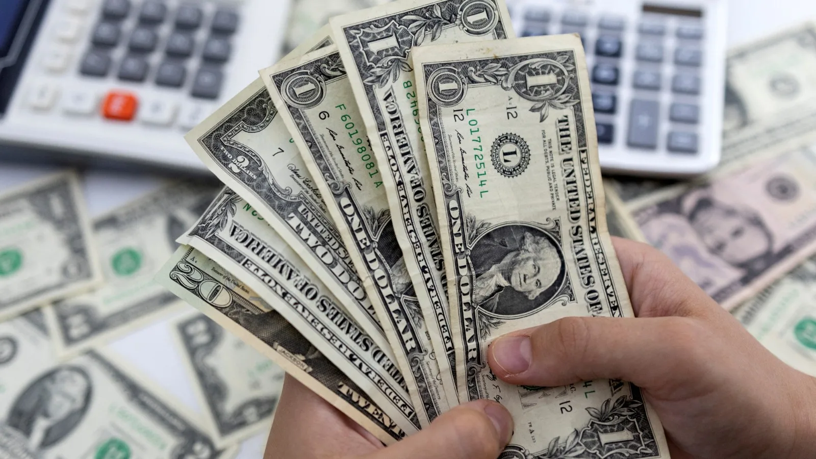 Dolar ve Euro’da Yeni Rekorlar! Piyasalar Dalgalı